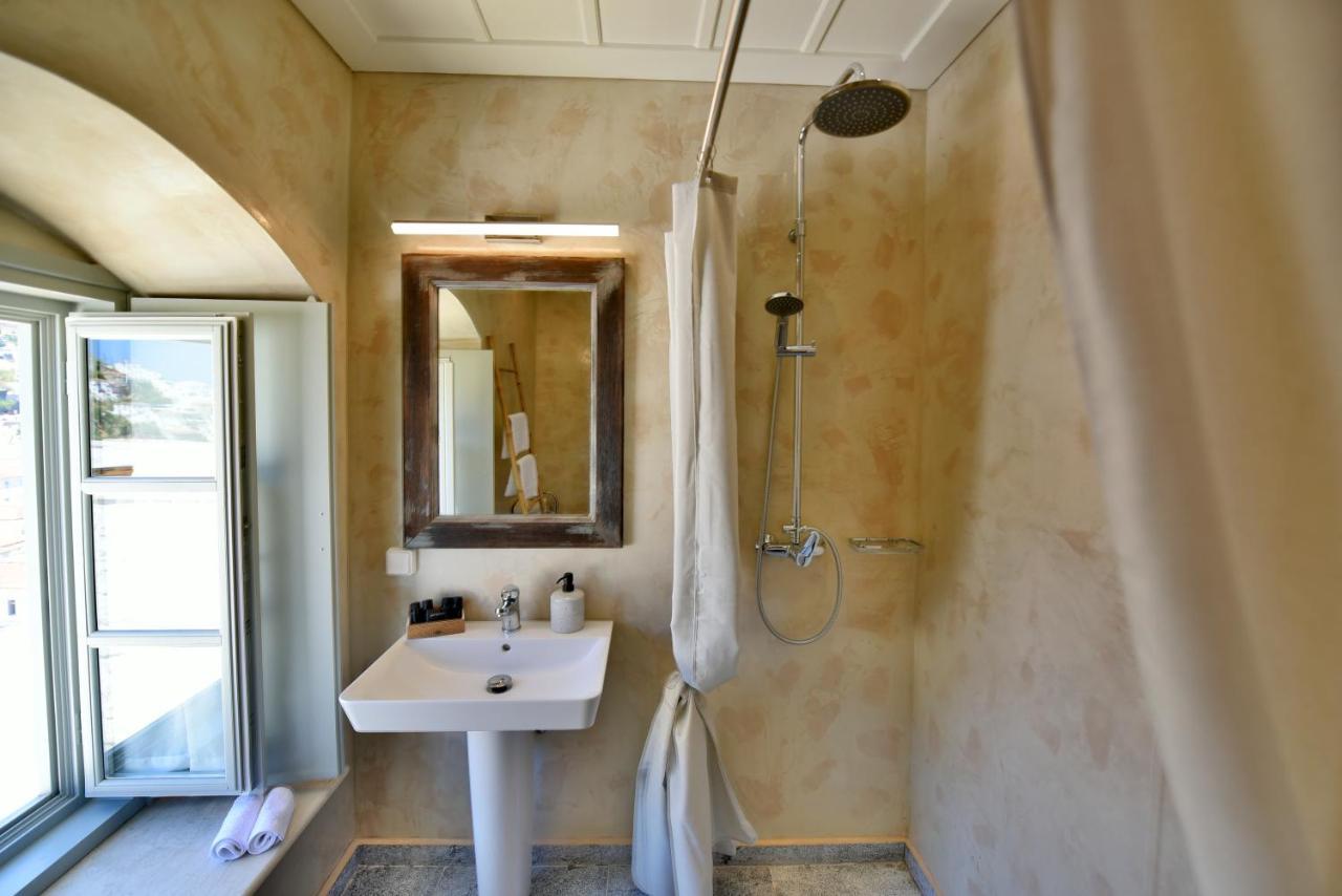 Onar Hydra Hotel Bagian luar foto