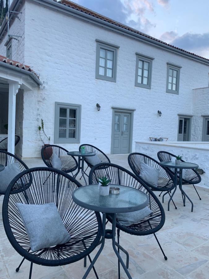 Onar Hydra Hotel Bagian luar foto